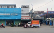 Đi bộ trên vỉa hè đại lộ Tôn Đức Thắng, thanh niên nghi bị điện giật chết