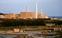 Công ty điện lực che giấu dữ liệu an toàn, Nhật đình chỉ tái khởi động lò phản ứng hạt nhân