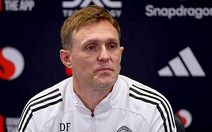 HLV tạm quyền Darren Fletcher: Man United sẽ trở lại sơ đồ 4 hậu vệ