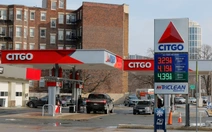 Ông Trump kỳ vọng kéo giá dầu về 50 USD nhờ Venezuela