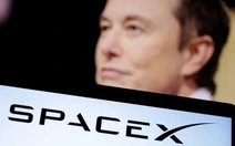 Ukraine cùng tỉ phú Elon Musk cật lực 'vá' lỗ hổng Starlink