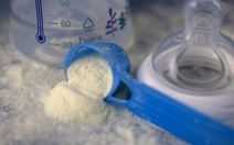 Trung Quốc yêu cầu các nhà sản xuất sữa công thức xét nghiệm độc tố