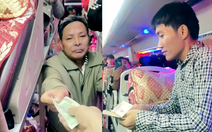 Hành khách góp tiền giúp người đàn ông bị rơi ví trên đường về quê ăn Tết