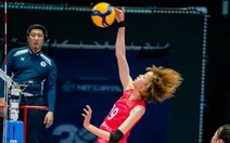 Cô gái Việt cao 1,95m khiến các VĐV bóng chuyền Mông Cổ bật khóc khi chia tay