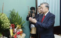 Tổng Bí thư Tô Lâm dâng hương tại Hoàng thành Thăng Long và tưởng niệm Bác Hồ tại Nhà 67