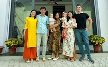 Chàng rể Hà Lan say mê không khí yên bình ngày Tết