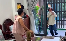 Con gái đóng giả shipper về ăn Tết để gây bất ngờ cho mẹ