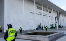 Ông Trump đóng cửa Trung tâm Kennedy hai năm để đại tu