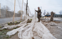 'Lá chắn' mới của người dân Ukraine đang được giăng khắp nơi: Lưới đánh cá