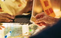 Giá vàng giảm về 167 triệu đồng/lượng rồi hồi phục nhanh