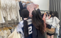 Giới trẻ rộn ràng shopping Tết