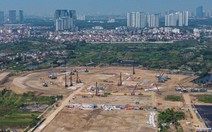 Công trường sân vận động 60.000 chỗ, đủ điều kiện đăng cai các trận đấu World Cup ở Hưng Yên