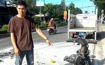 Bắt tạm giam thanh niên đốt xe máy khi bị cảnh sát giao thông dừng xe kiểm tra