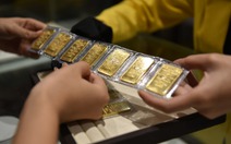 Giá vàng thế giới tăng 110 USD/ounce sau tin tức mới về thuế quan