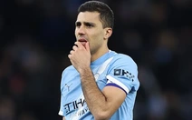 HLV Pep Guardiola: Man City sai lầm khi để Rodri trở lại thi đấu