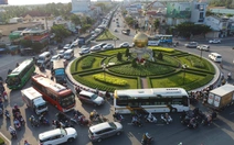 Hàng triệu người trở lại TP.HCM, nhiều điểm ùn ứ nặng tại Đồng Tháp