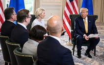 Thuế quan của ông Trump: Chờ làm rõ rồi tính tiếp