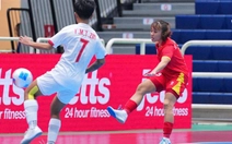Tuyển futsal nữ Việt Nam ngược dòng thắng Myanmar