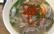 Có gì trong tô phở 346.000 đồng ở sân bay Cam Ranh?; Tăng tuổi nghỉ hưu trong năm 2026