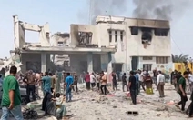 Iran tấn công nhiều căn cứ Mỹ; Các chuyến bay trên khắp Trung Đông bị hủy