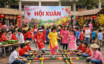 Đóng 270.000 đồng mới được chơi hội xuân ở trường: Có phân biệt đối xử?