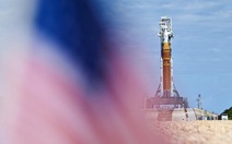 Gặp sự cố phút chót, NASA hoãn sứ mệnh Artemis II lên Mặt trăng