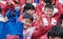 Hơn 1.000 suất quà mang Tết sớm, lì xì đỏ đến với học sinh Cao Bằng