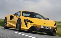 Thêm siêu xe hybrid giảm giá hàng trăm triệu nhờ chính sách thuế mới