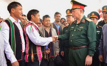 Quân khu 7 làm 60 căn nhà, mở chợ 0 đồng cho đồng bào biên giới