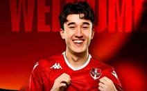 Việt kiều mang 3 dòng máu mặc áo số 10 ở CLB Hải Phòng