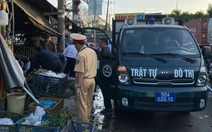 Cảnh sát giao thông TP.HCM phối hợp lập lại trật tự đô thị tại các chợ đầu mối dịp cận Tết