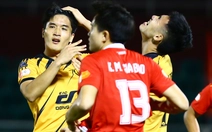 Bầu Đệ 'thưởng nóng', bóng đá Thanh Hóa ăn Tết âu lo