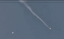 Israel bắt đầu cuộc tấn công mới, UAE đóng cửa nhà máy lọc dầu lớn nhất khu vực