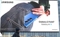 Samsung tăng tốc trong cuộc đua smartphone AI