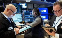 Đọc nhanh 12-3: Giá dầu lại tăng vọt, đồng USD mạnh lên, chứng khoán Mỹ chao đảo