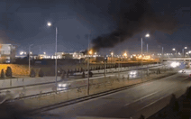 Iran nã tên lửa vào Israel và các nước khu vực, Trung Đông vẫn chìm trong khói lửa