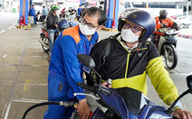 Thủ tướng: Đẩy nhanh việc bổ sung dự trữ quốc gia xăng dầu