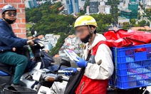 Tài xế công nghệ bán thêm bánh tráng: không ai muốn làm nhiều việc cùng lúc khi cuộc sống đủ đầy