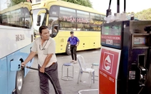 Ứng phó giá xăng dầu: Sớm thiết kế gói hỗ trợ nền kinh tế