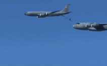 Máy bay tiếp nhiên liệu Boeing KC-135 của Mỹ bị rơi ở Iraq