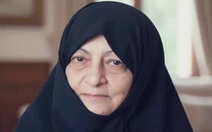 Hãng tin Fars: Vợ cố lãnh tụ tối cao Ali Khamenei vẫn còn sống