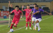 Ninh Bình - Công An Hà Nội (hiệp 1) 0-1: Đình Bắc được tung vào sân phút 12