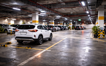 'Tiền mua xe chưa là gì: Gửi xe hàng chục triệu/năm, bảo dưỡng 'tằn tiện' cũng 4 triệu...'