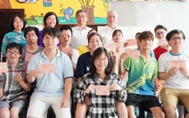 Phó bí thư Thành ủy TP.HCM Nguyễn Phước Lộc thăm hỏi, động viên cử tri đặc biệt