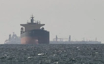 Anh tính dùng drone rà phá thủy lôi ở eo biển Hormuz