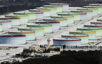 Khủng hoảng Hormuz đẩy giá dầu vượt 100 USD/thùng, IEA tính xả thêm kho dự trữ