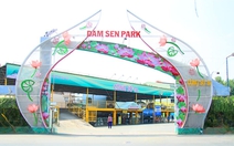 Công viên Văn hóa Đầm Sen