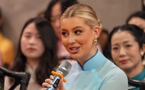 Hoa hậu người Mỹ ấn tượng vì 58.000 người mặc áo dài trên đường phố Việt Nam