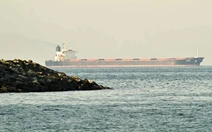 Iran tính lập 'luật chơi mới' ở eo biển Hormuz: Tàu qua phải trả phí