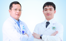 Tặng giấy khen hai bác sĩ cứu người đột quỵ ở sân bóng chuyền